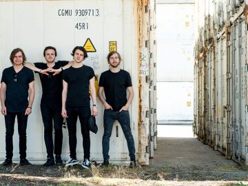 Take off your shirts neues Album interview